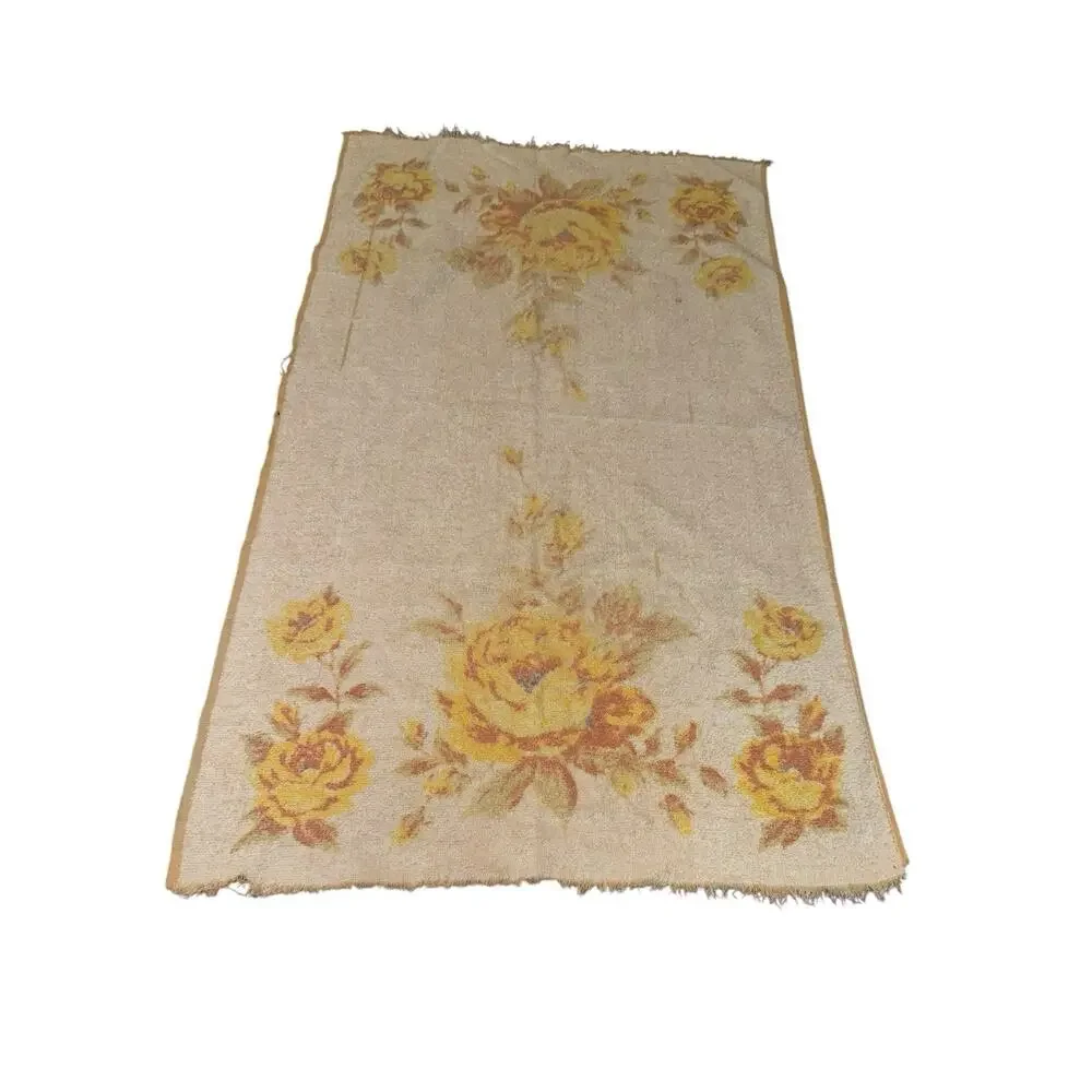 Vintage Floral Terrycloth Towels Lot of 4 Wamsutta Fieldcrest Mixed Prints Retro